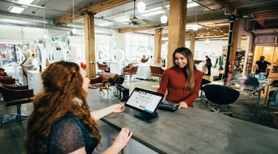 Marketing en redes sociales y la creación de comunidad y lealtad del cliente
